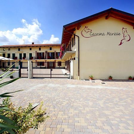 Agriturismo Cascina Mariale Albiano D'Ivrea ภายนอก รูปภาพ