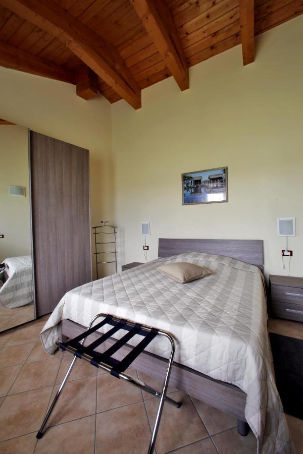 Agriturismo Cascina Mariale Albiano D'Ivrea ภายนอก รูปภาพ
